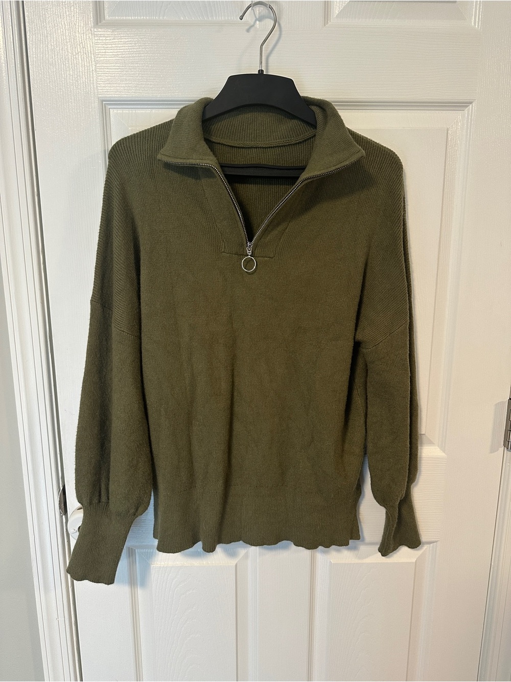 Amazon Women's Olive Green V‑Neck Half‑Zip Sweater